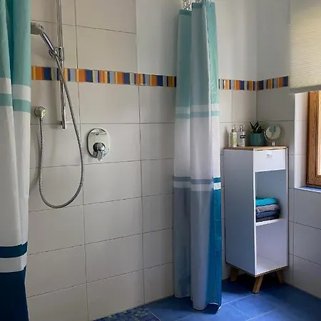 Fuchsbau-goldbach * Goldbach (Bavaria)